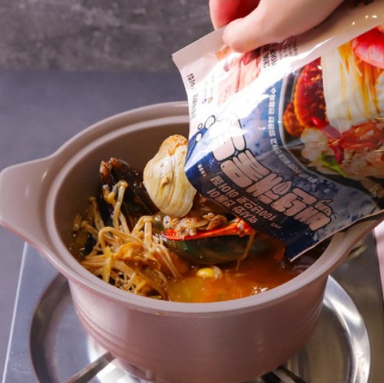 궁중해물탕조씨집 백년해물탕 850g